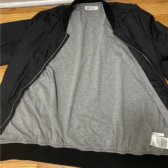 Black H&M Children’s Lightweight Jacket - Picture 4 of 6